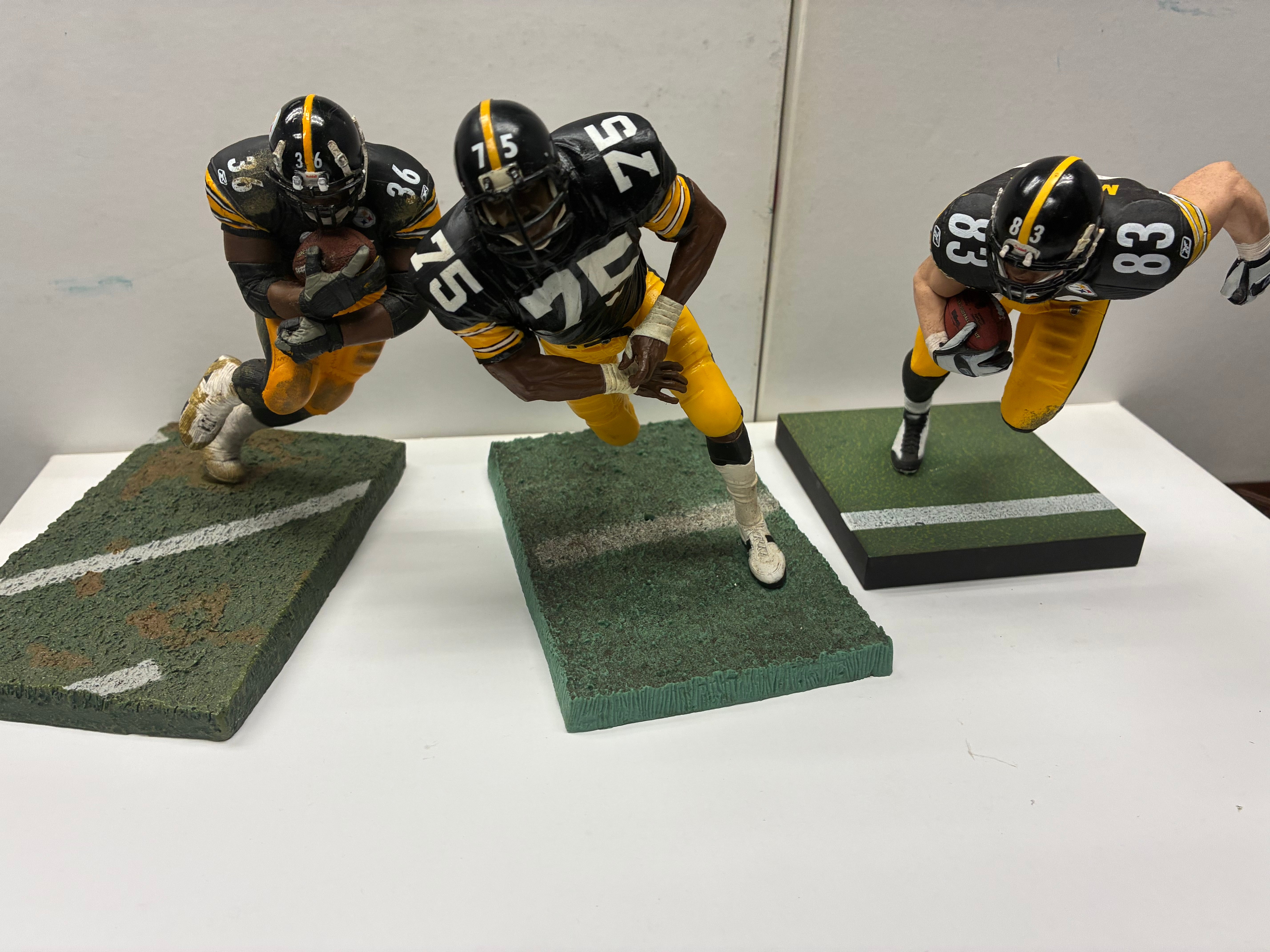 Jerome Bettis, Mean Joe Greene & Heath Miller Pittsburgh Steelers McFarlane NFL Figures Lot w/ Bases (Loose)